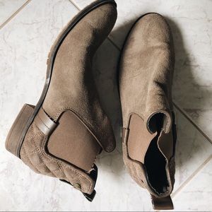 Steve Madden Boots